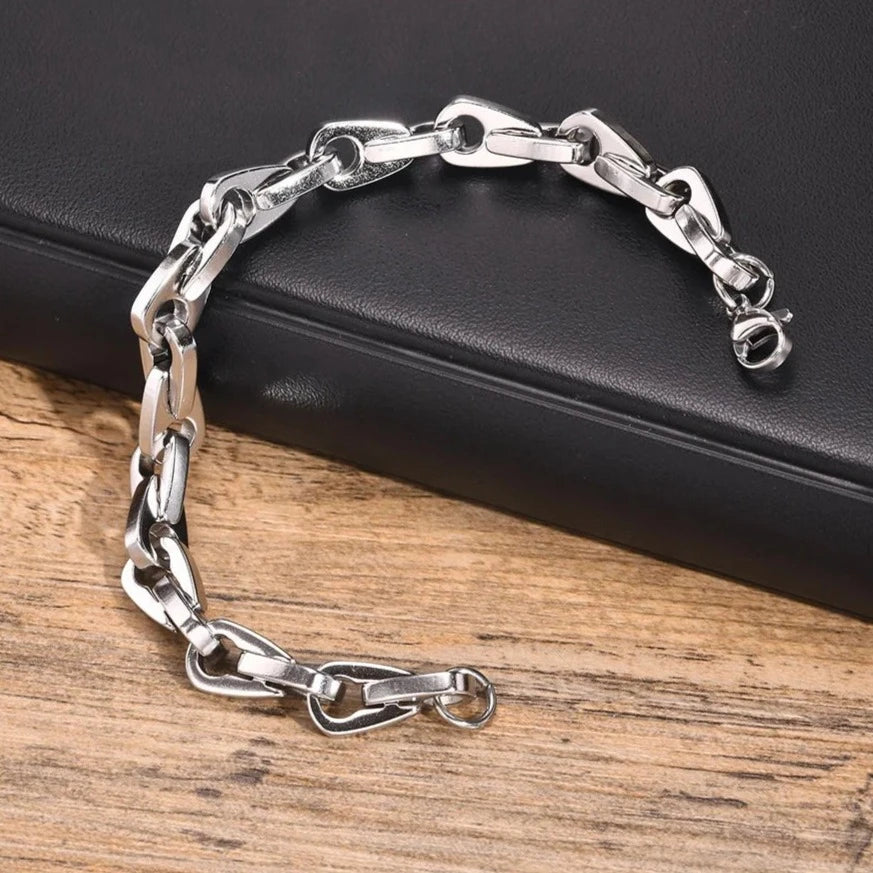 YUNIK 'Can' Stainless Steel Bracelet